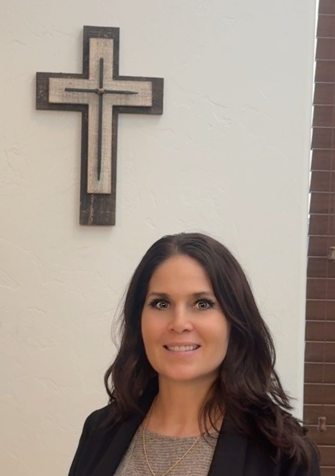 Lisa Banning, LMSW — therapist at Cross Canyon Wellness
